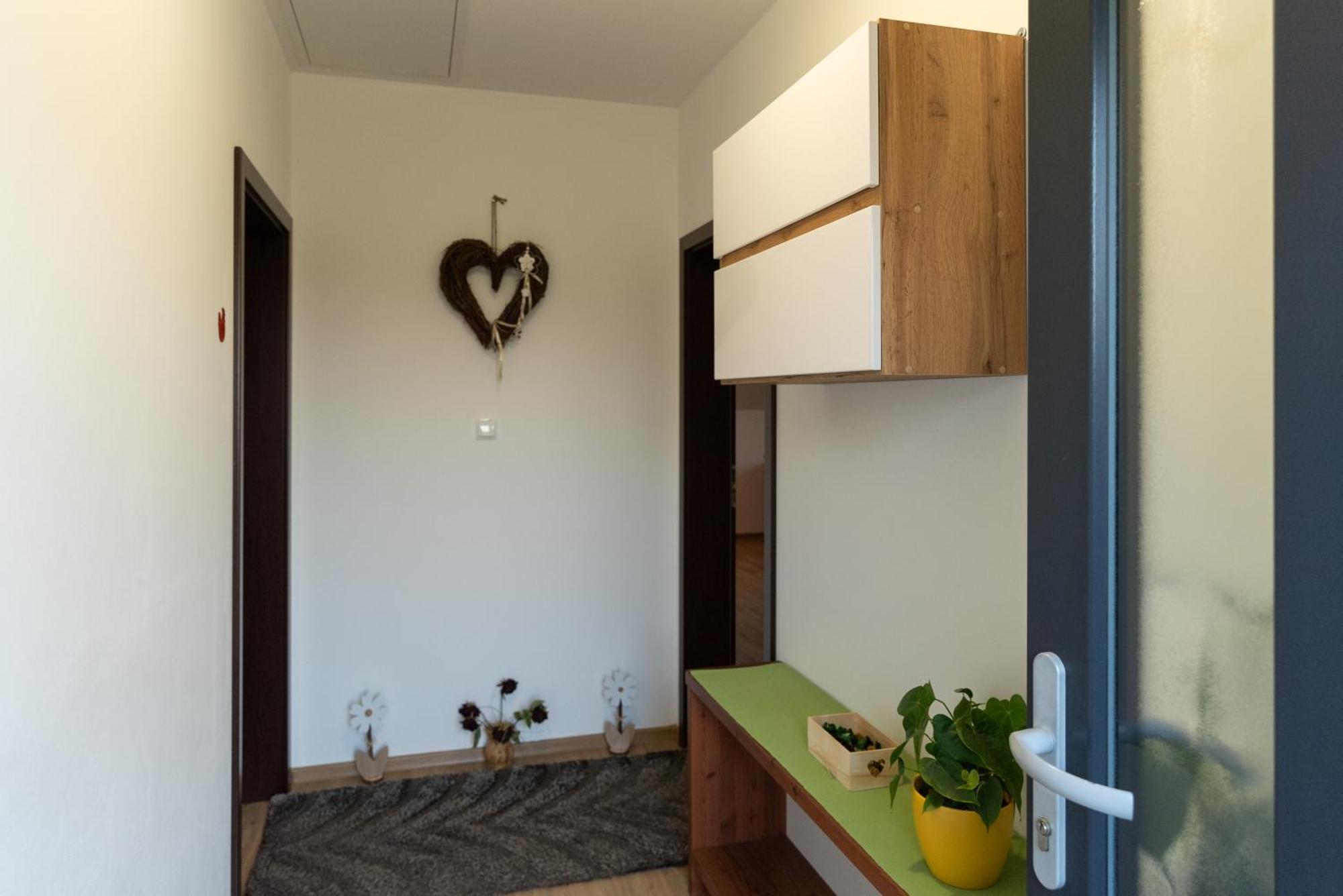 Apartmany Kohoutek A Slepicka V Novohradskych Horach Nove Hrady  Exterior photo